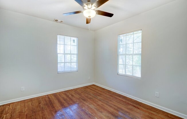 Single family house - within walking distance to Historic Savannah
