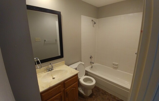 2 beds, 2 baths, $2,000