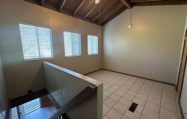 1 bed, 1 bath, $995, Unit 569-B