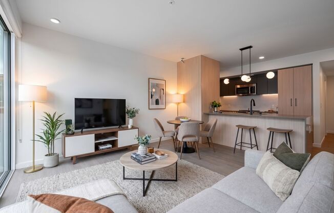 1 bed, 1 bath, 421 sqft, $1,795, Unit 409