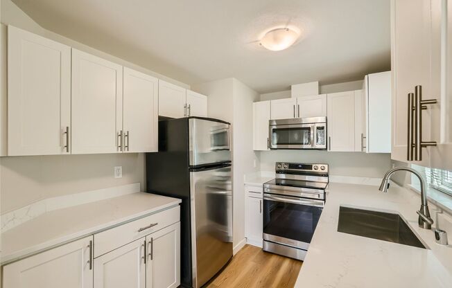 1 bed, 1 bath, 800 sqft, $2,195, Unit Unit F204