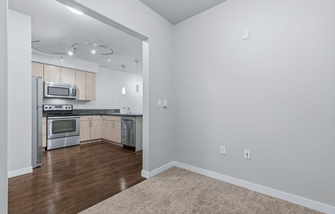 1 bed, 1 bath, 606 sqft, $2,699, Unit 609