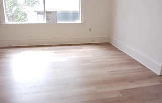 2- Bedroom in small building in Fremont