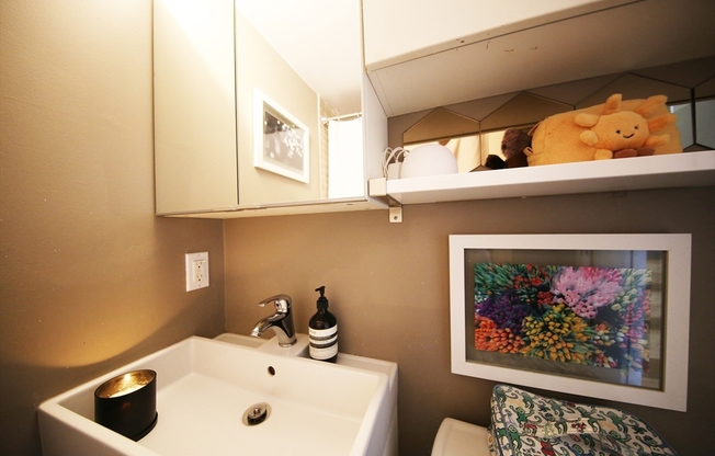 1 bed, 1 bath, 400 sqft, $2,950, Unit 512