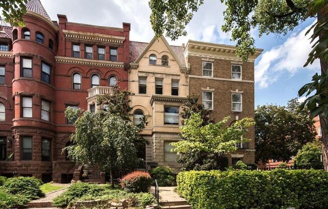 2032 16th St NW Unit 1