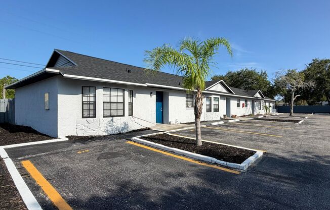 The Flats at Tarpon Springs
