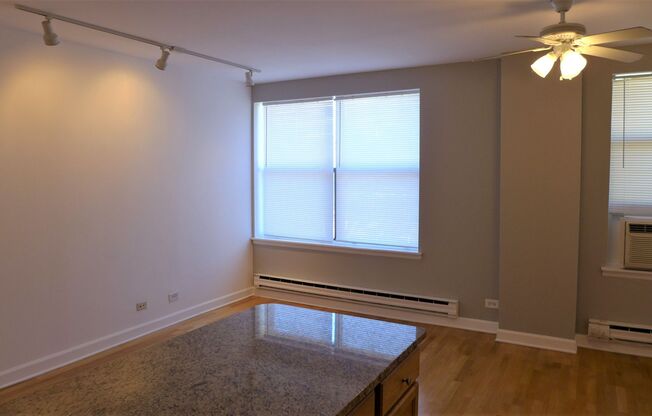 1 bed, 1 bath, 600 sqft, $1,595, Unit 202