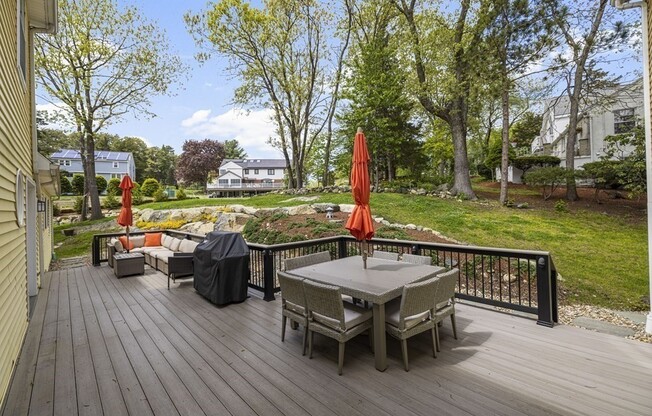 22 AMBERWOOD DR