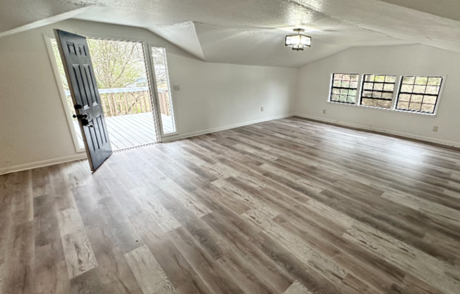 6104 PISGAH RD
