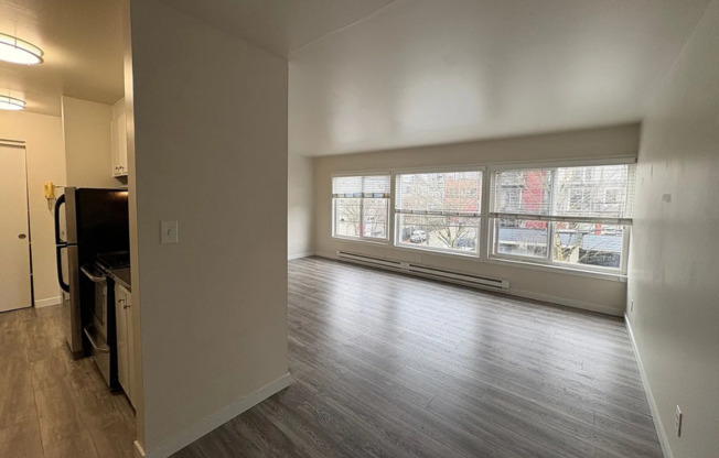 1 bed, 1 bath, 600 sqft, $1,845, Unit 406