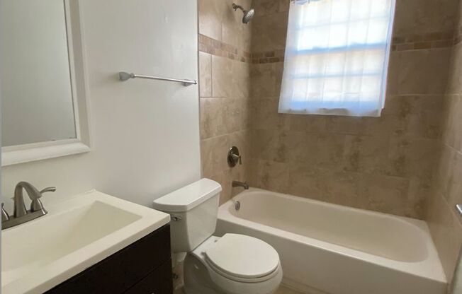 Spanish Oaks Apartment