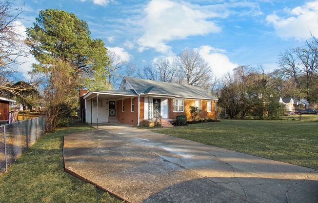 Newly Renovated 3BR/1B home in Whitehaven