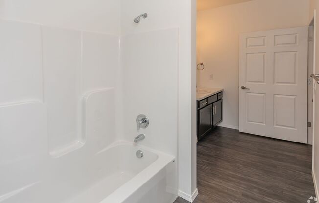 1 bed, 1 bath, 772 sqft, $985, Unit 4009-240