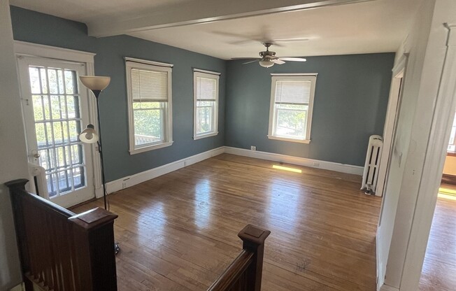 22 KAHLER AVE