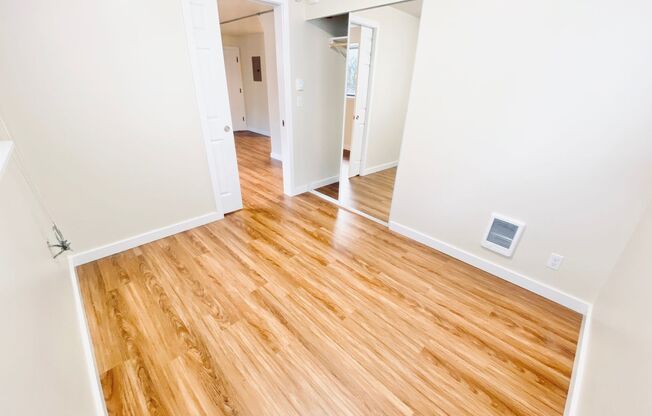 2 beds, 1 bath, 648 sqft, $1,995, Unit 105