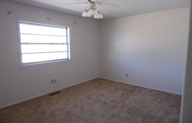 3 beds, 2 baths, $1,625