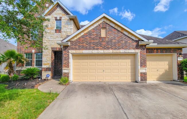 Gorgeous 2 Story in League City