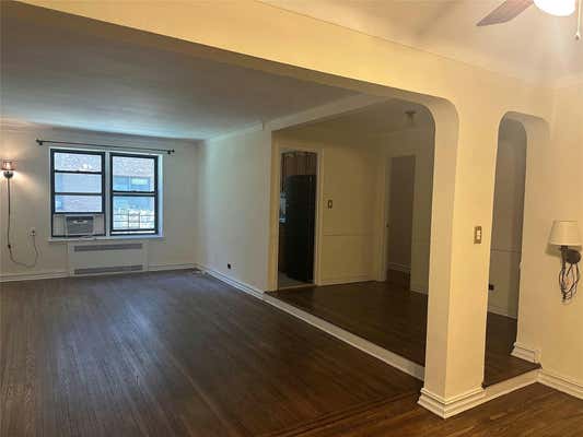 Studio, 1 bath, 650 sqft, $1,900, Unit 125