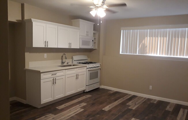 Studio, 1 bath, $1,695, Unit 322-7