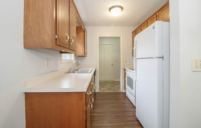 3256 N Senseney Cir