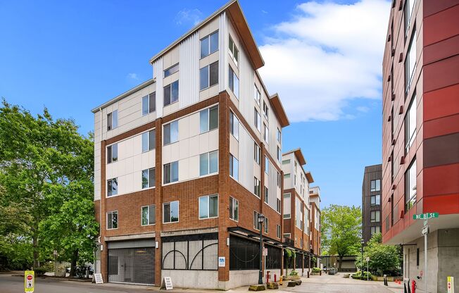 Studio, 1 bath, 186 sqft, $1,425, Unit 218