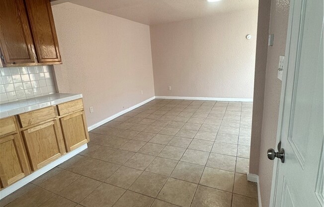 4243 BURNS AVE