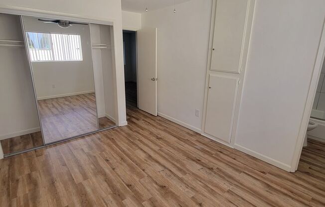 1 bed, 1 bath, $1,975, Unit 07