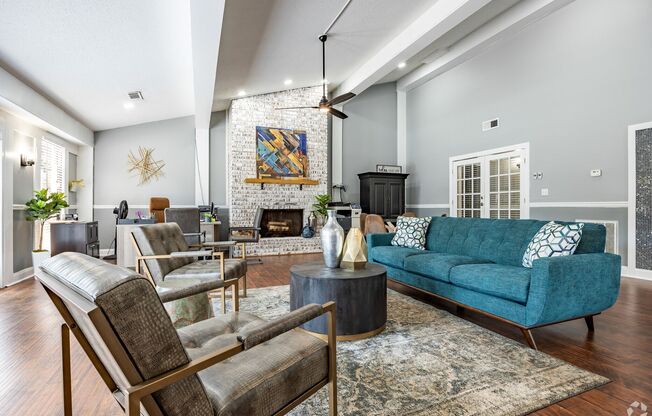 3 beds, 1.5 baths, 1,300 sqft, $1,439, Unit 120H