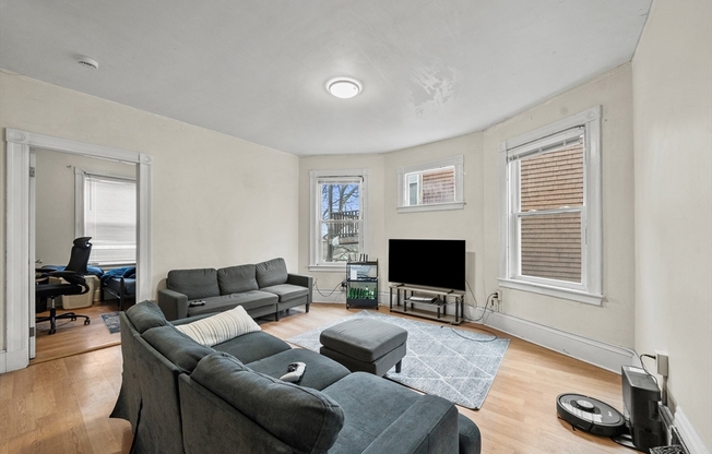 41 PARKER HL AVE