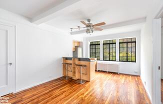 1 bed, 1 bath, $3,675, Unit 410