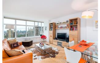 1 bed, 1.5 baths, $5,650, Unit 36E