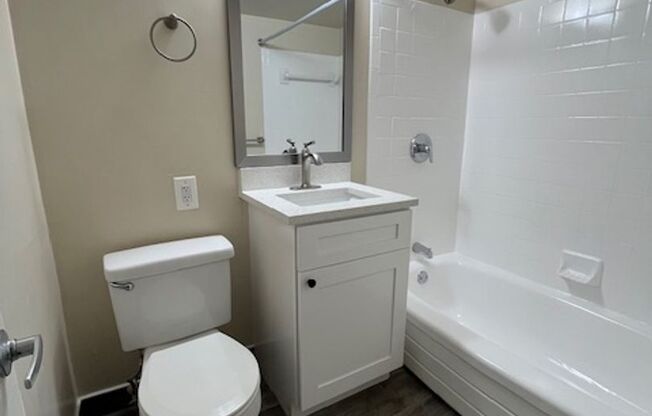 1 bed, 1 bath, 675 sqft, $1,645, Unit 00-00-304