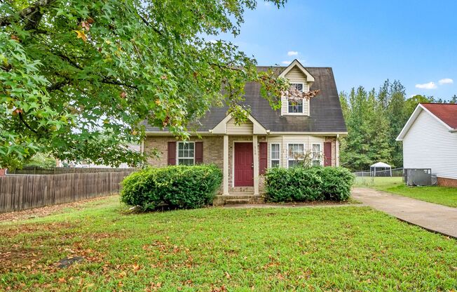 1 Bedroom Pet Friendly Home For Rent Near Dover Crossing!