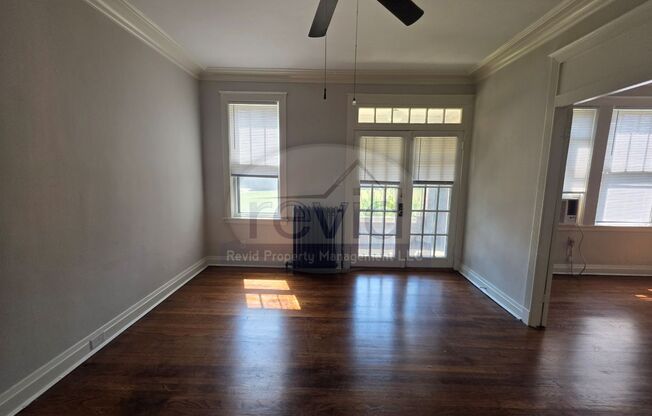 2 beds, 1 bath, 950 sqft, $995, Unit 308-1