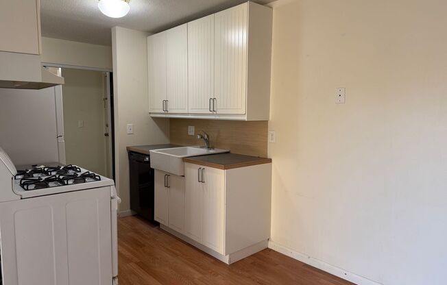 Maintenance-Free Living By The Beach