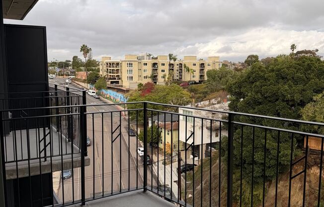 Studio, 1 bath, 362 sqft, $2,995, Unit 910