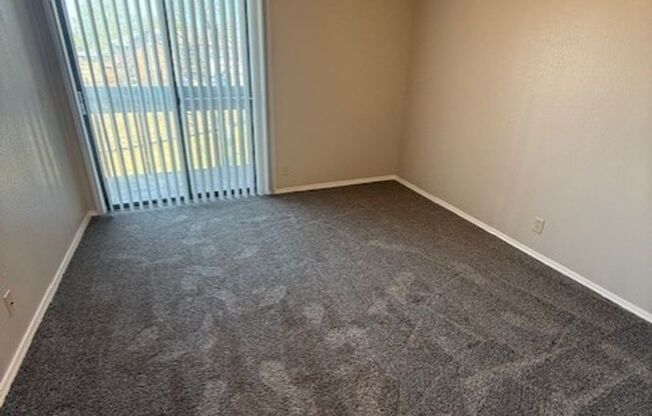 2 beds, 1 bath, 858 sqft, $845, Unit 2615-203