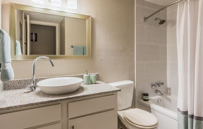 1 bed, 1 bath, 687 sqft, $1,025, Unit 151