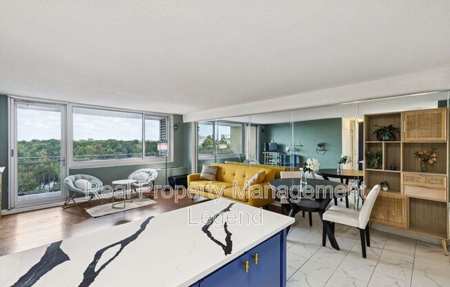 3883 Turtle Creek Boulevard