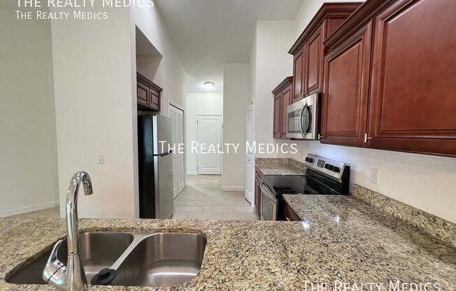 306 Colony Ct