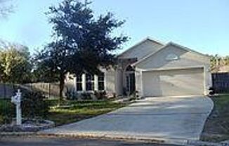 Freshly Painted Home with enormous yard and on a Cul-de-sac