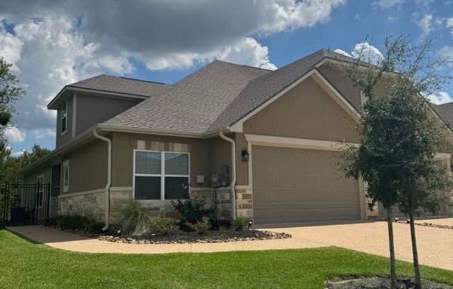 Welcome Home to Summit Crossing
