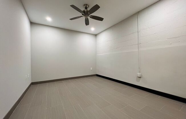 3 beds, 2 baths, 2,686 sqft, $2,650, Unit Unit 106