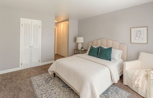 2 beds, 2 baths, 948 sqft, $1,245, Unit 301-B