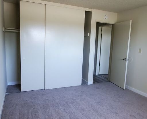 2 beds, 1 bath, 780 sqft, $2,500, Unit 327