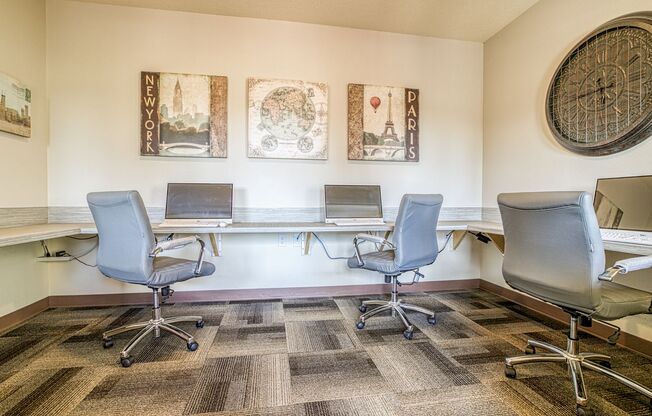 1 bed, 1 bath, 580 sqft, $1,695, Unit 404