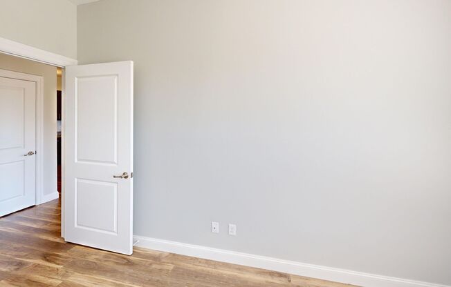 1 bed, 1 bath, 775 sqft, $2,350, Unit 2211