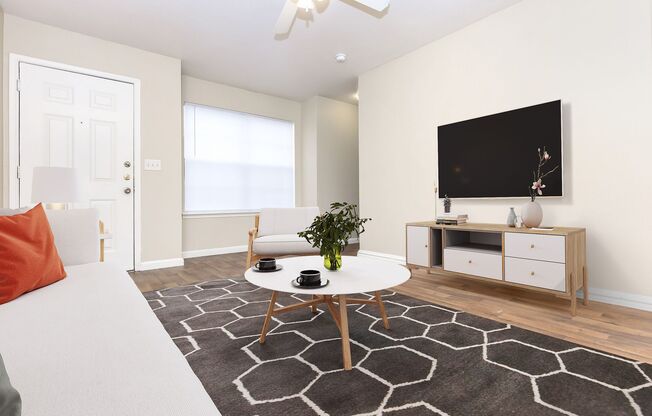 1 bed, 1 bath, 809 sqft, $1,150, Unit 1904