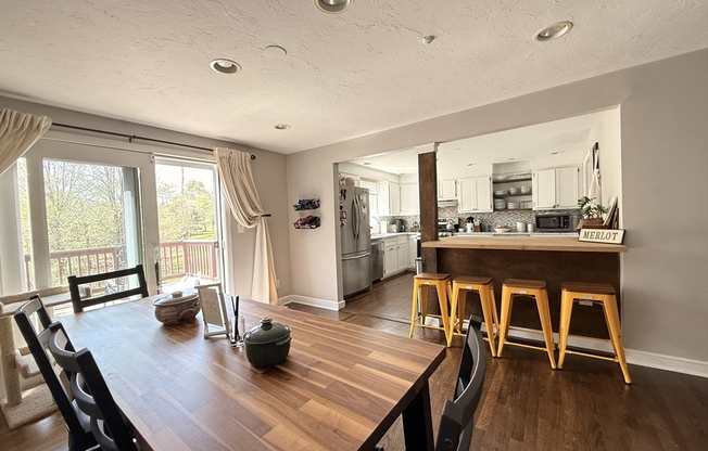 26 HAMMOND POND PKWY