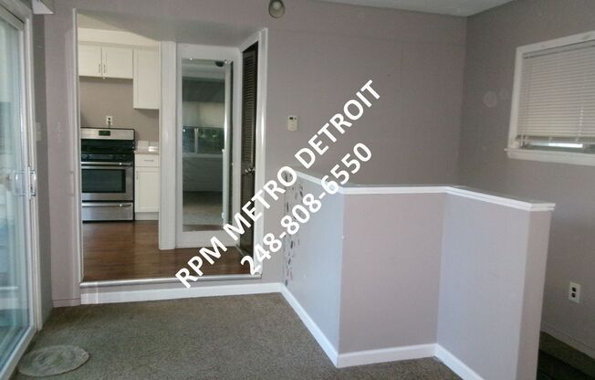 2 beds, 1 bath, $1,375